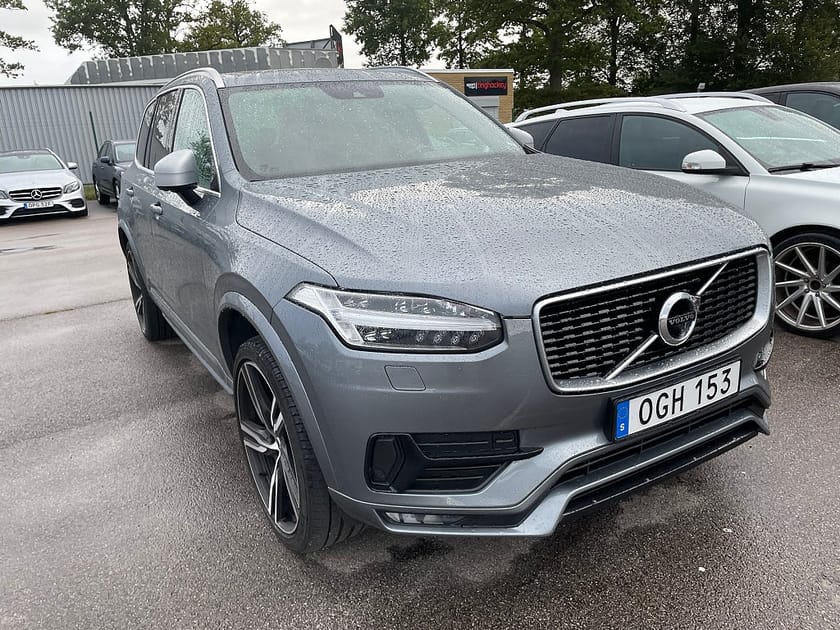 Bild 2 av Volvo XC90 D5 R-Design 7-Sits AWD 235HK 4x4