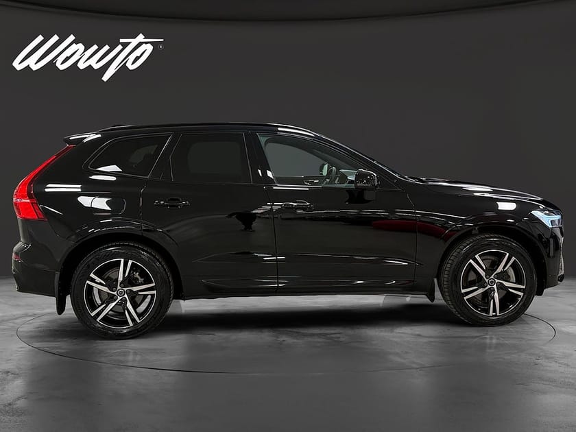 Bild 3 av Volvo XC60 Recharge T6 AWD 350HK R-Design /Pano /Drag