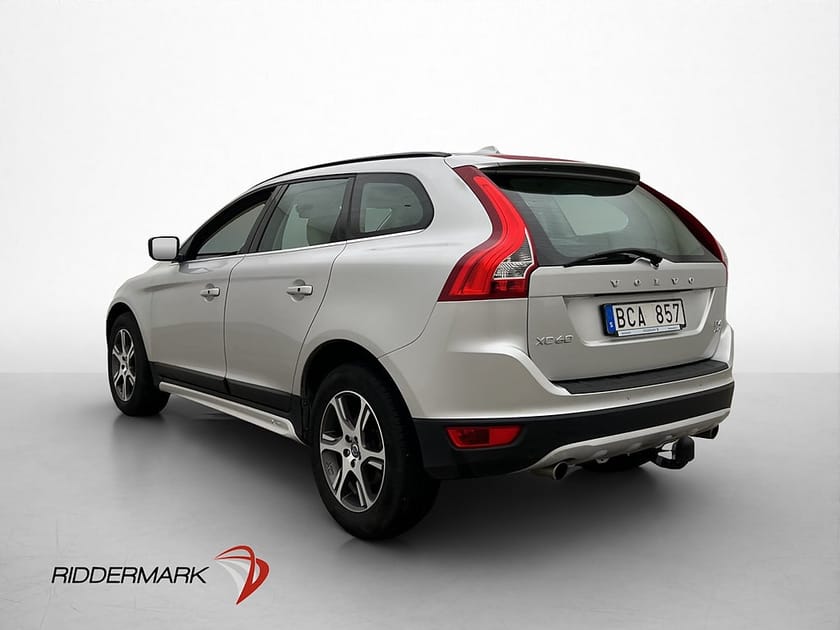 Bild 5 av Volvo XC60 D4 AWD Momentum Panorama Navi D-Värm Skinn Drag
