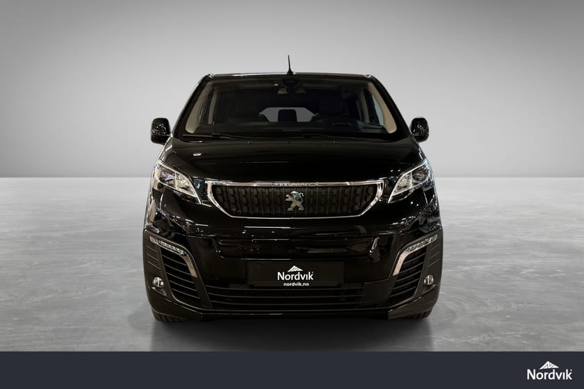 Bilde 2 av Peugeot e-Traveller 75 8 Seter/Lang/Krok/Høyt utstyrt/Meget romslig bil!
