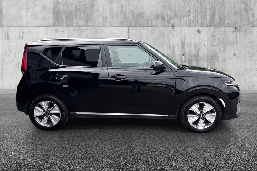 Bilde 4 av Kia e-Soul Exclusive / Skinn / El seter / Kamera