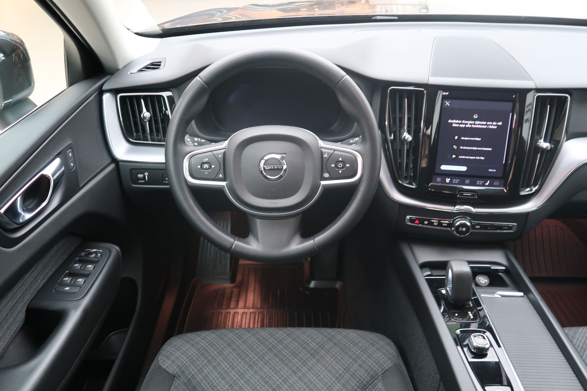 Volvo XC60 2022, bild 6/13