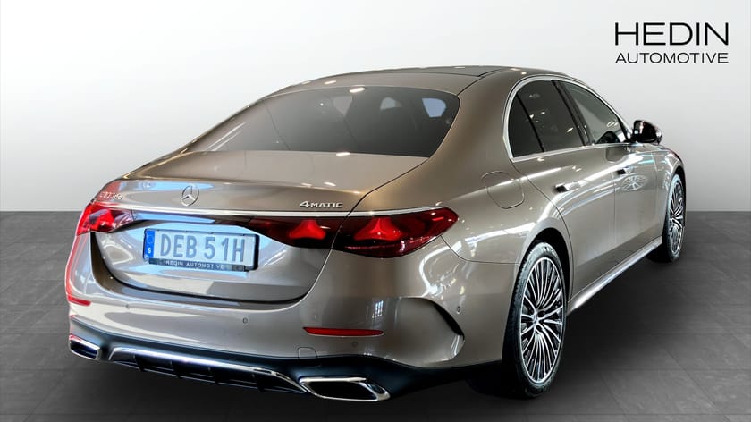 Bild 2 av Mercedes-Benz E 300 d e 4MATIC 300de AMG