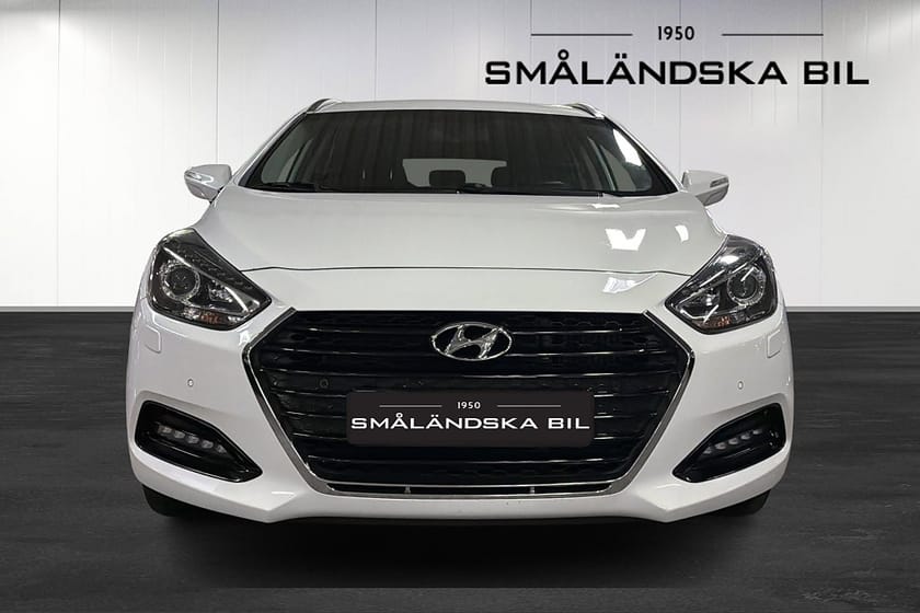 Bild 2 av Hyundai i40cw cw 1.7 CRDi DCT ComfortPlus Drag 141hk