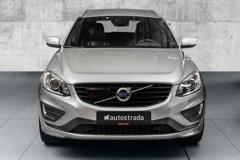 Bilde 4 av Volvo XC60 D4 190hk R-Design | H&K | Kamera | Krok | Lam.ruter