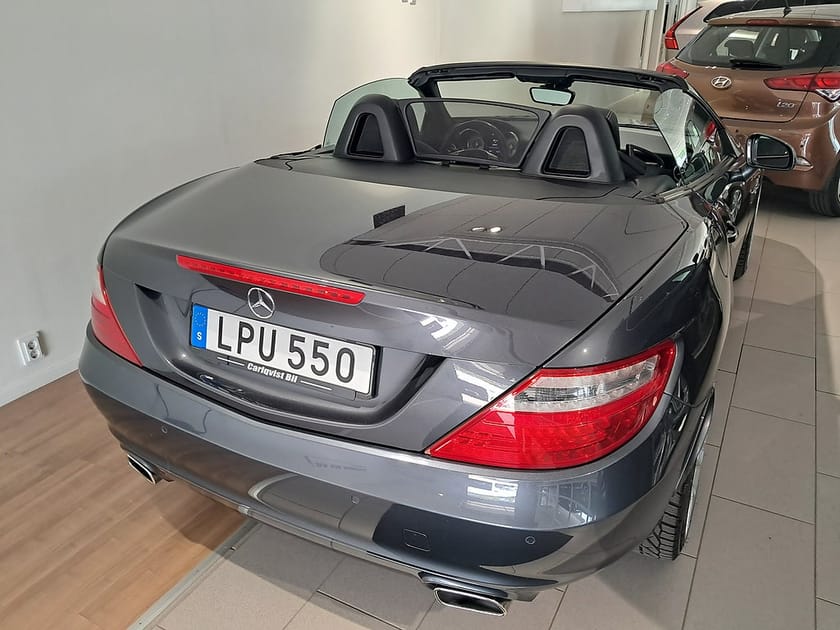 Bild 2 av Mercedes-Benz SLK 200 BE CABRIOLET 184HK Läder