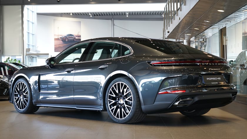 Bild 2 av Porsche Panamera 4 E-Hybrid