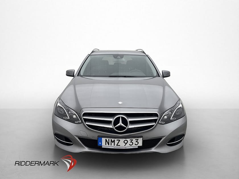 Bild 2 av Mercedes-Benz E 220 T BlueTEC BE Sport Dragkrok Skinn Navi Sensorer