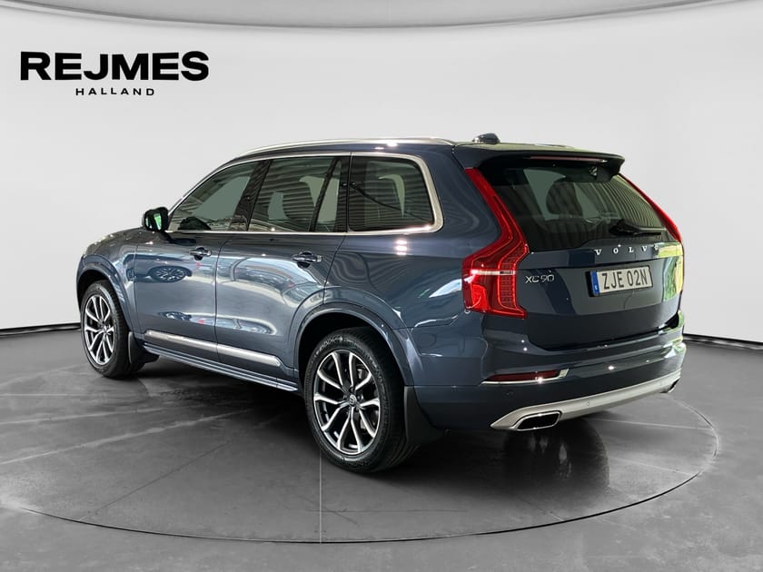 Bild 3 av Volvo XC90 T5 AWD Inscription 7-säten | Dragkrok | Kamera | 20" | NAVI |