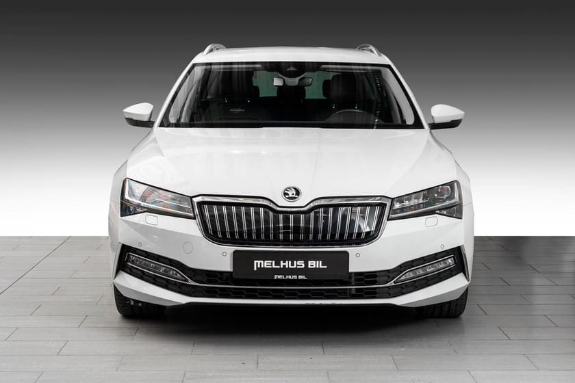 Bilde 3 av Škoda Superb iV Combi KAMERA•KROK•SPORTSSETER•FRI FRAKT