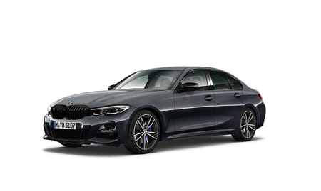 BMW 330i xDrive Sedan M Sport/ Akustikrutor/ Rattvärme/ HK/ Värmare