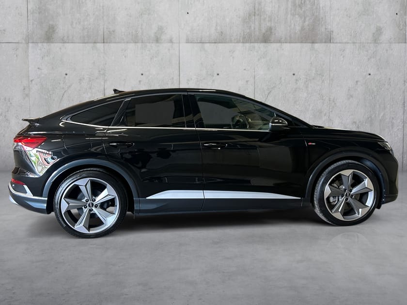 Bilde 4 av Audi Q4 50 Sportback e-tron quattro Quattro|S-line|H.Feste|LED-Matrix|Pano