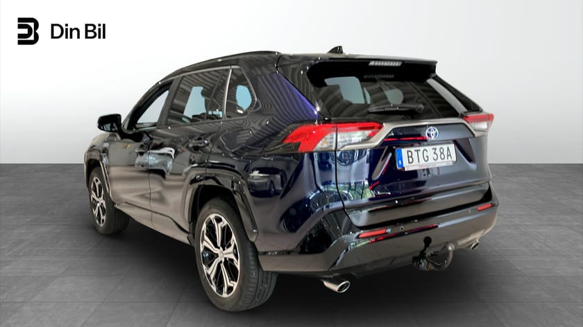 Bild 3 av Toyota RAV4 Plug-in Hybrid AWDi 306hk Style PlugInHybrid Drag/Kamera/Panor/El