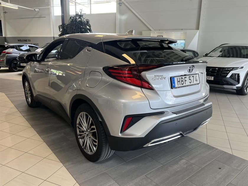 Bild 4 av Toyota C-HR Hybrid Executive Drag