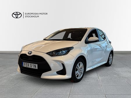 Toyota Yaris Hybrid 1,5 ACTIVE VINTERHJUL BACKKAMERA CARPLAY