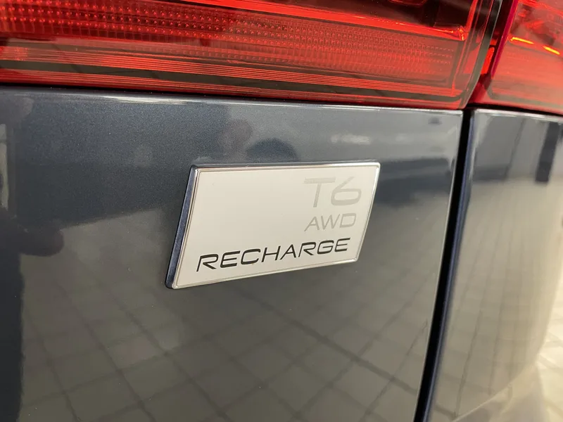Bild 18 av 20 – Volvo XC60 Recharge T6 II Plus Dark Edition.