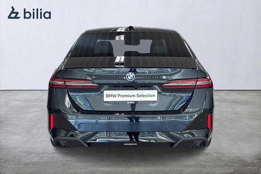 Bild 4 av BMW 530e xDrive M-Sport Pro| DEMOBIL | Supercharged | Panorama