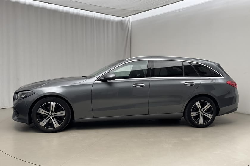 Bild 2 av Mercedes-Benz C 220 T d 4MATIC Kombi S206 (200hk)