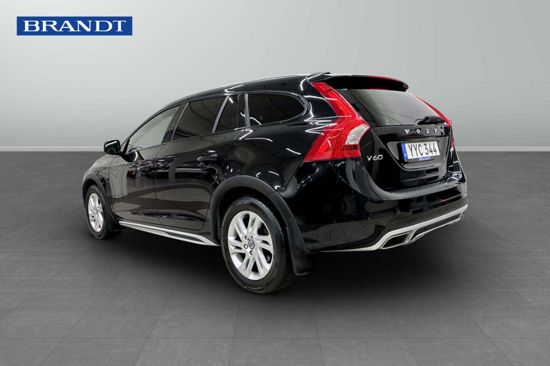 Volvo V60 Cross Country D4 AWD 2018, bild 4/10