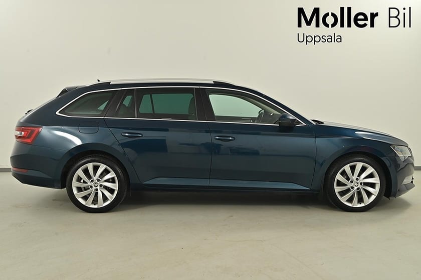 Bild 5 av Škoda Superb Kombi Skoda Style 2.0 TDI AWD DSG 190hk. Drag, Värmare