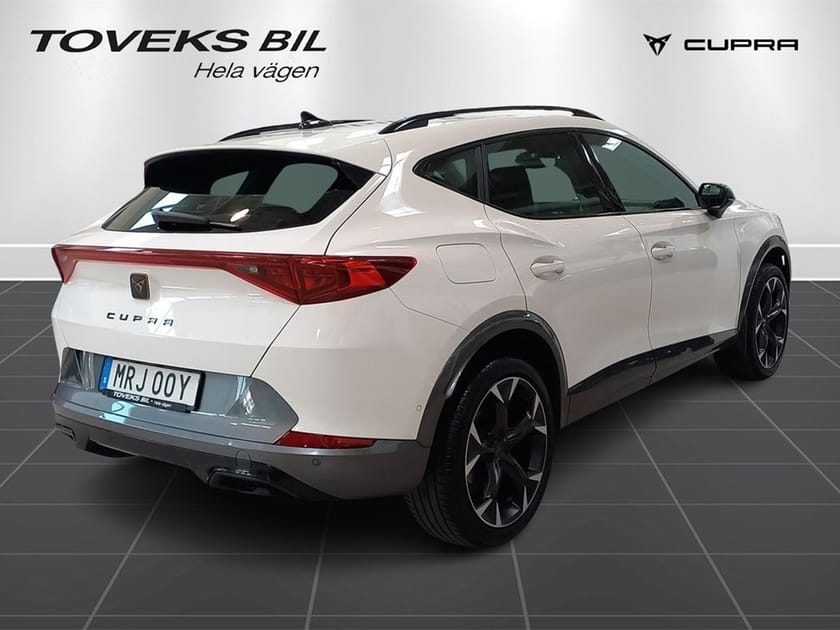 Bild 2 av CUPRA Formentor 150hk - med dragkrok, backkamera