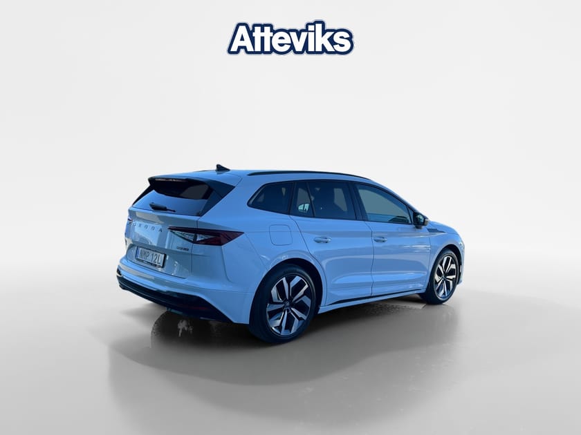 Bild 3 av Škoda Enyaq 85x Sportline Drag/Värmare/El-Stol/360