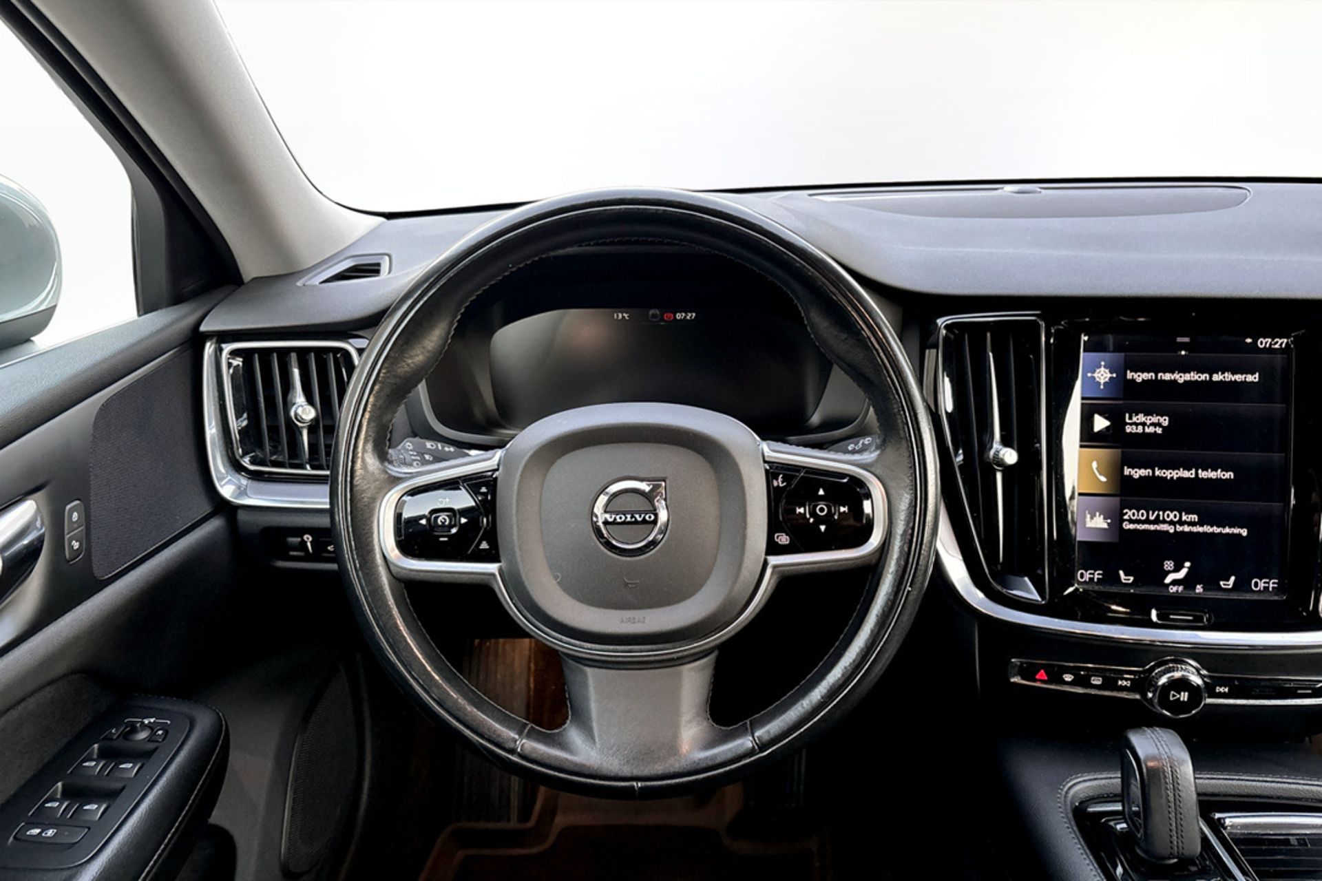 Volvo V60 Recharge T6 Twin Engine AWD 2020, bild 7/9