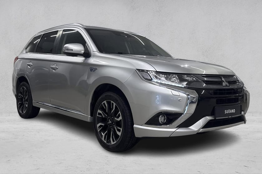 Bilde 2 av Mitsubishi Outlander PHEV 2,4 Instyle+ 4x4 Aut | Krok | Skinn