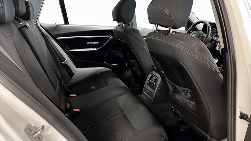 Bild 5 av BMW 318d Touring Automat Sport Line