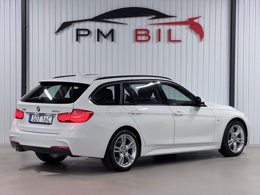 Bild 3 av BMW 320i xDrive Touring 320 M-Sport Steptronic Navigator Nyservad S&V-Hjul