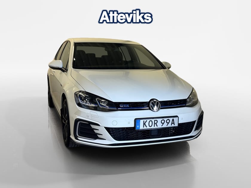 Bild 2 av Volkswagen Golf GTE / 1,4 Hybrid / Parkeringssensorer  / Led-baklj