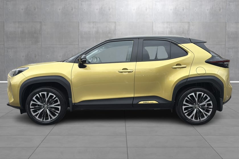 Bilde 2 av Toyota Yaris Cross Hybrid AWD-i