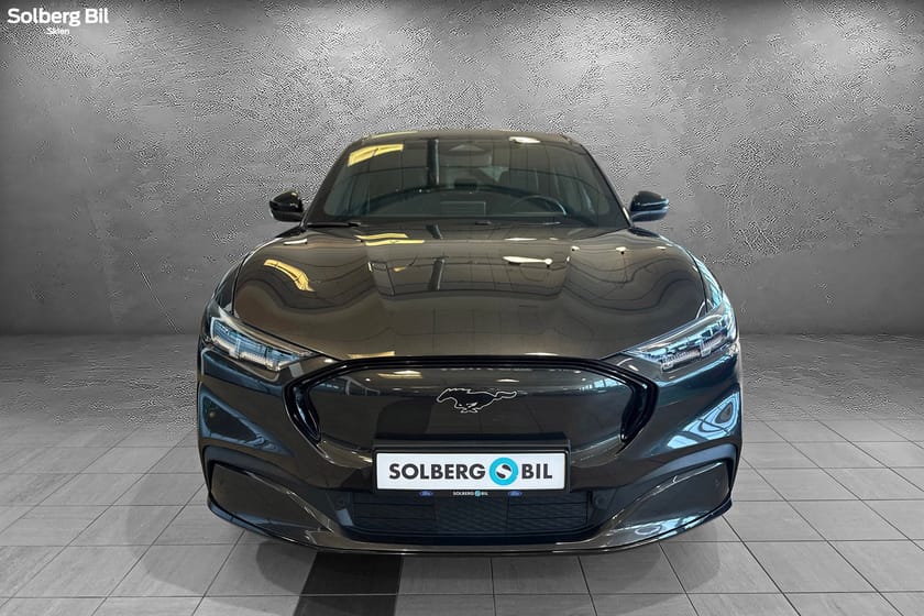 Bilde 2 av Ford Mustang Mach-E Long Range AWD LR AWD/ ACC/ El.sete/ ryggekamera