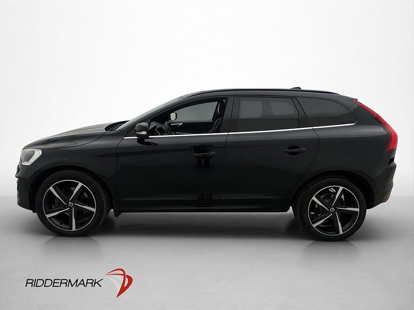 Bild 5 av Volvo XC60 D5 AWD R-Design Black BE Pro Pano H/K Kamera Drag
