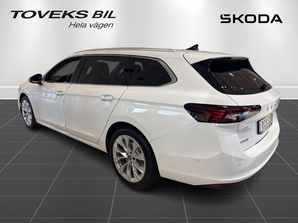 Škoda Škoda Superb iV Kombi — bild 5