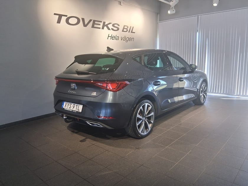 Bild 4 av SEAT León e-Hybrid 1.4 204 HK DSG6 FR/Drag/Panorama