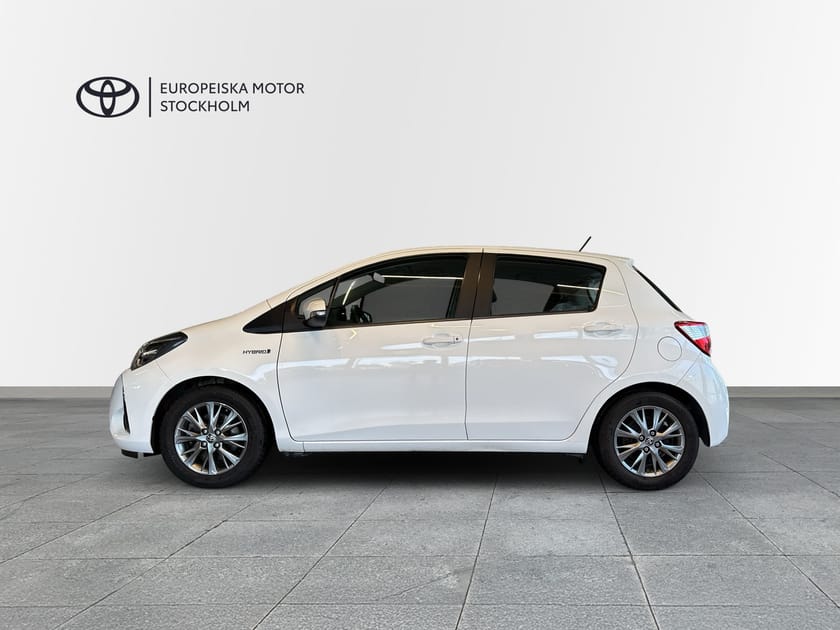 Bild 3 av Toyota Yaris Hybrid 1,5 ACTIVE SMARTPHONE INTEGRATION - V-HJUL