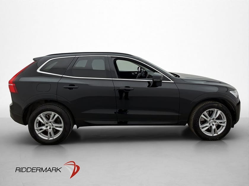 Bild 4 av Volvo XC60 B4 197hk Momentum Värmare Dragkrok Kamera Navi
