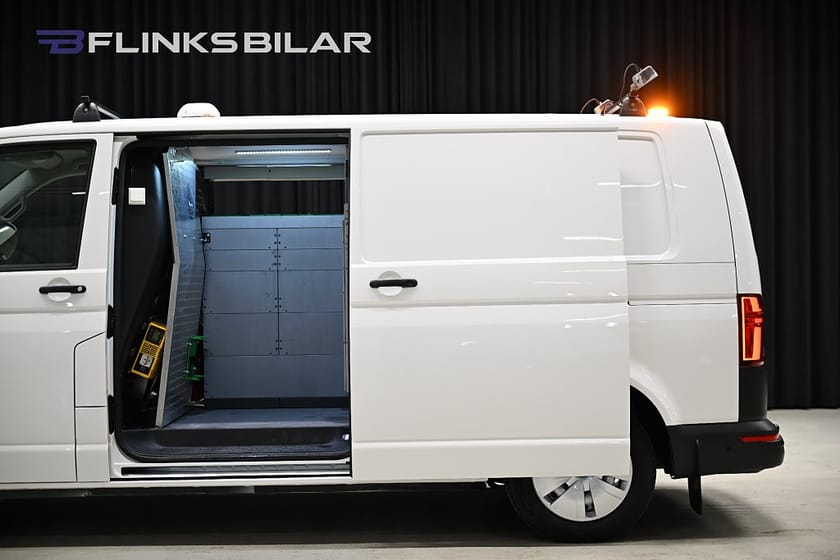 Bild 5 av Volkswagen Transporter 4Motion DSG 150HK L2 Servicebil|Inredd|Dubbeldör|SeUtr!