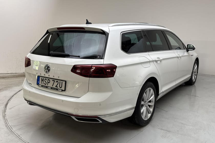 Bild 3 av Volkswagen Passat Sportscombi GTE 1.4 (218hk) GPS Panorama