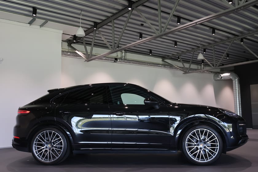 Bild 5 av Porsche Cayenne E-Hybrid Coupé 462hk Platinum Edition