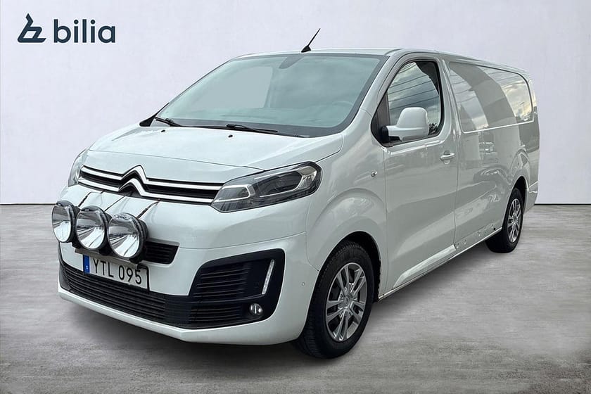 Bild 1 av Citroën Jumpy Van 2.0 BlueHDi 177hk Backkamera Drag V-inredning Moms