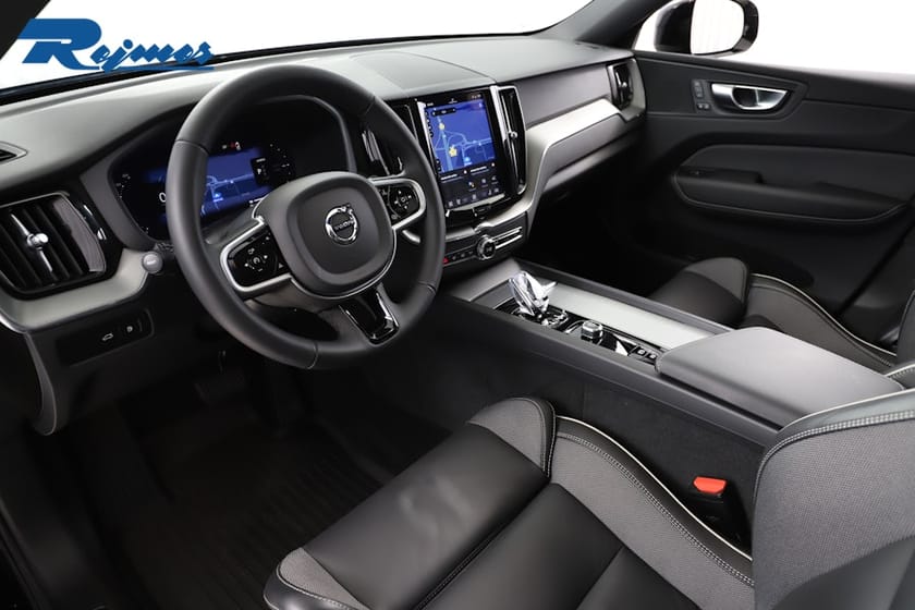 Bild 5 av Volvo XC60 T6 Plus Black Nordic Edition