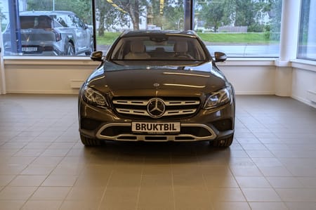 Mercedes-Benz E 220 d 4MATIC All-Terrain 220d | Premium+/HUD/Krok/Burmester® ++