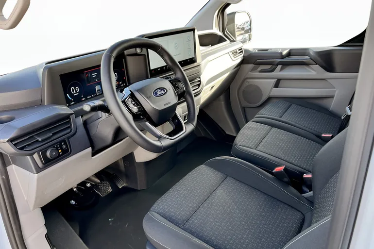 Ford Transit Custom 320