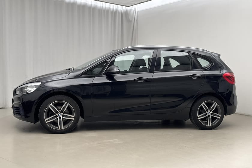 Bild 2 av BMW 218d Active Tourer 218 150hk Sport Line GPS HiFi