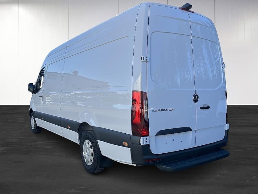 Bild 3 av Mercedes-Benz eSprinter 420 113 kWh