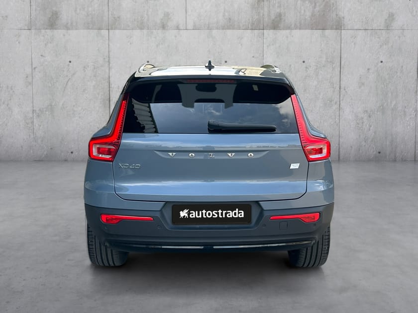 Bilde 4 av Volvo XC40 Recharge Twin Plus, 408 hk, H.Feste, Oppgradert interiør, Navi,