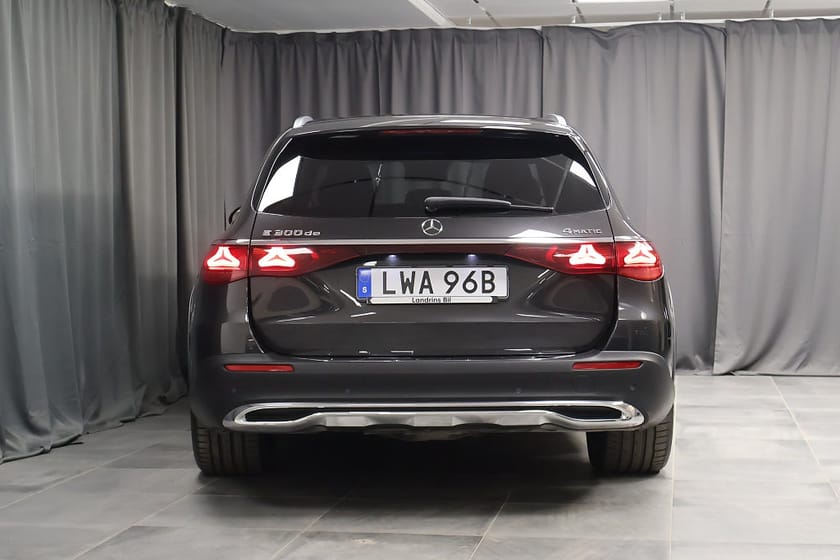Bild 4 av Mercedes-Benz E 300 de 4MATIC All-Terrain