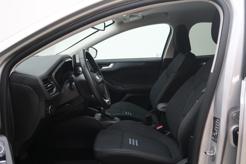 Bild 4 av Ford Focus Active Kombi 1.0 125 E85 MHEV A Edi Komb
